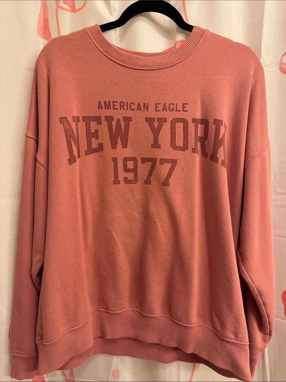 American Eagle Outfitters Dusty Rose New York 1977 Crewneck Sweatshirt